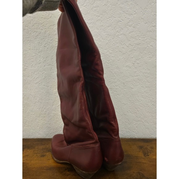 9 West Women's Burgundy Leather Knee High Boots Slouchy Style Size 6.5 - Picture 3 of 6